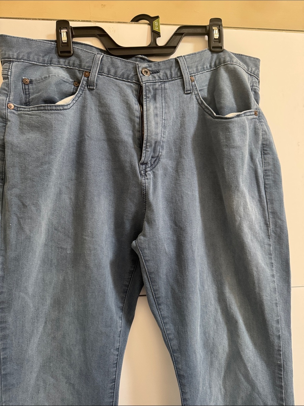 Daniel Cremieux Light Blue Relaxed Fit Men’s Jeans